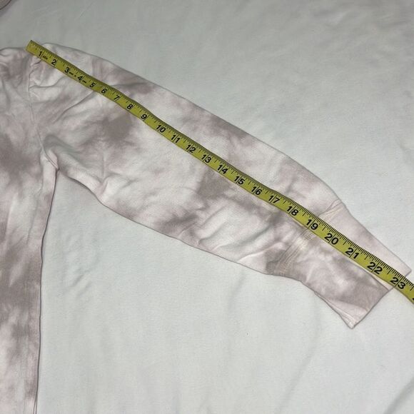 American Rag Women’s Hushed Violet Tie Dye Hooded Sweatshirt Size Small - Picture 7 of 9